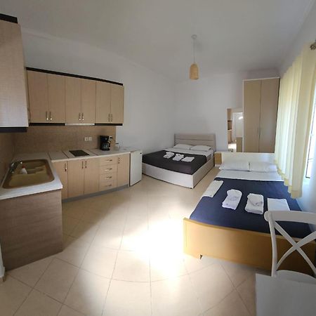 Saranda Landscape Apartment Nivice Bagian luar foto