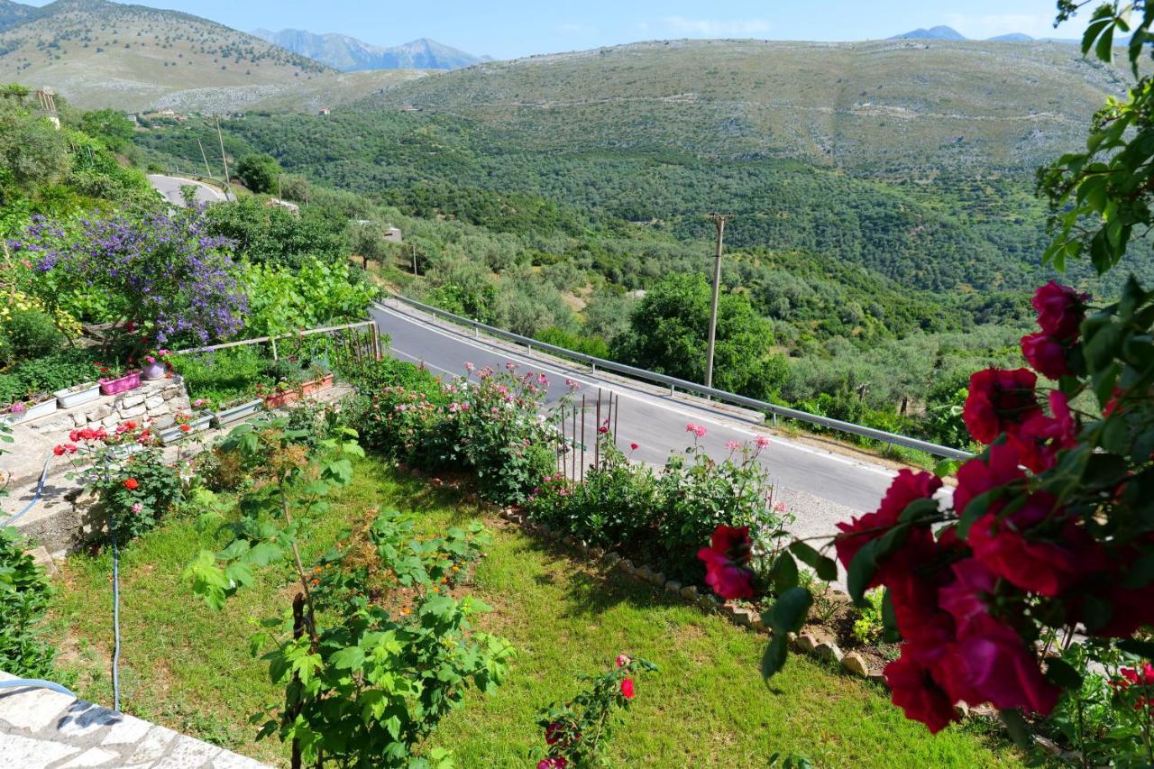 Saranda Landscape Apartment Nivice Bagian luar foto