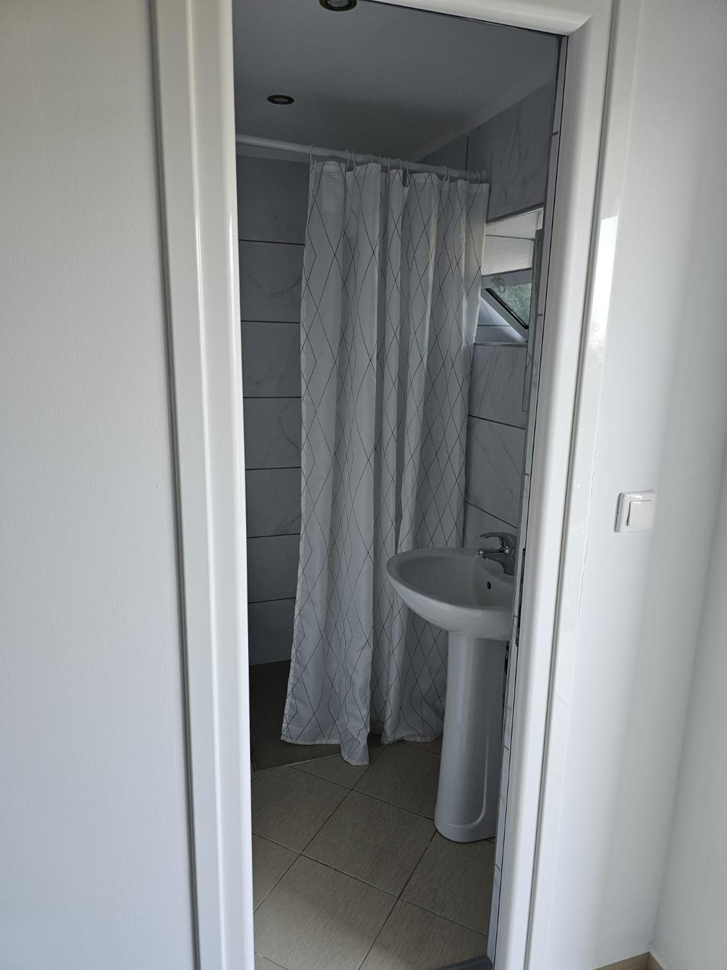 Saranda Landscape Apartment Nivice Bagian luar foto