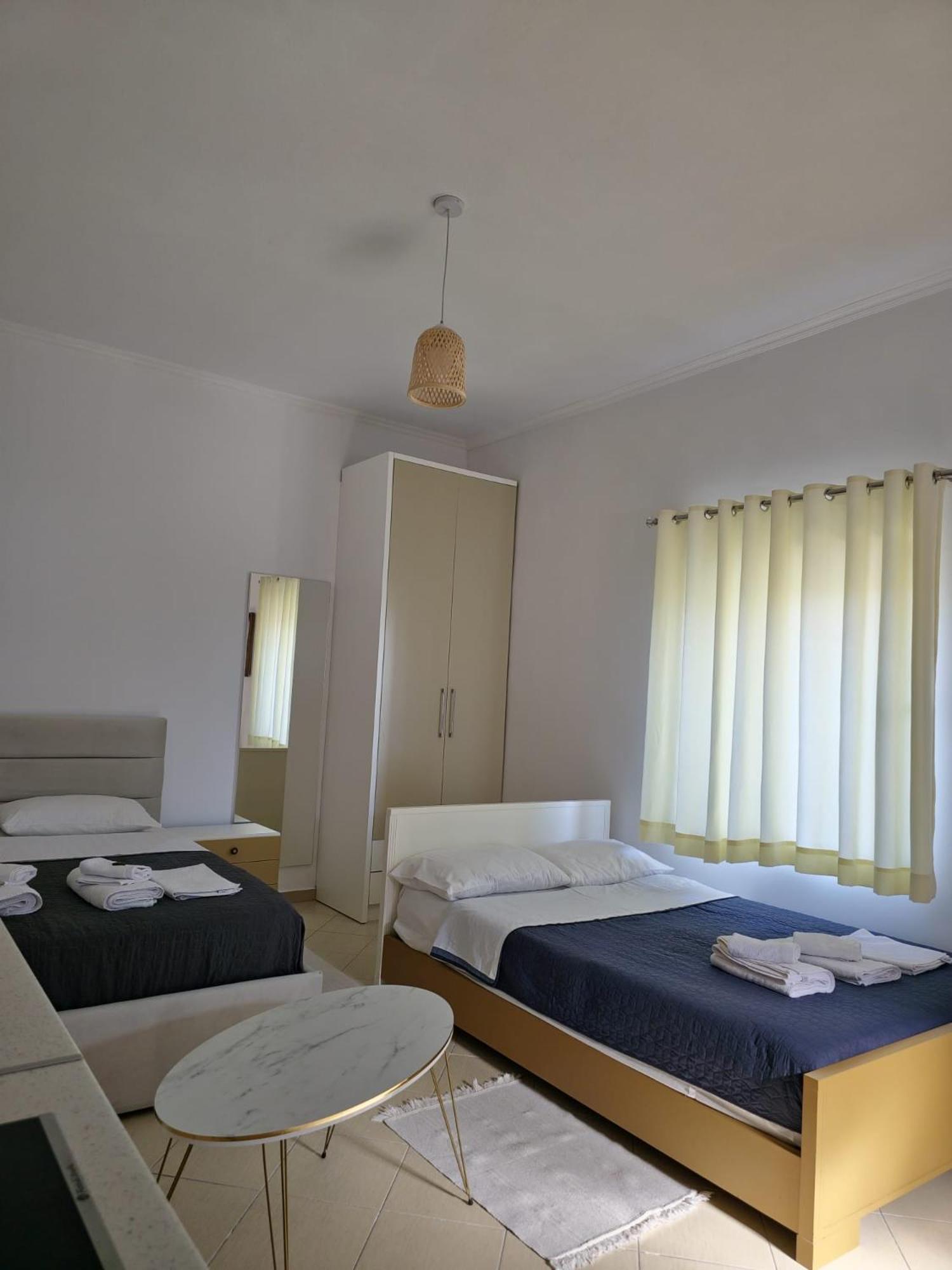 Saranda Landscape Apartment Nivice Bagian luar foto