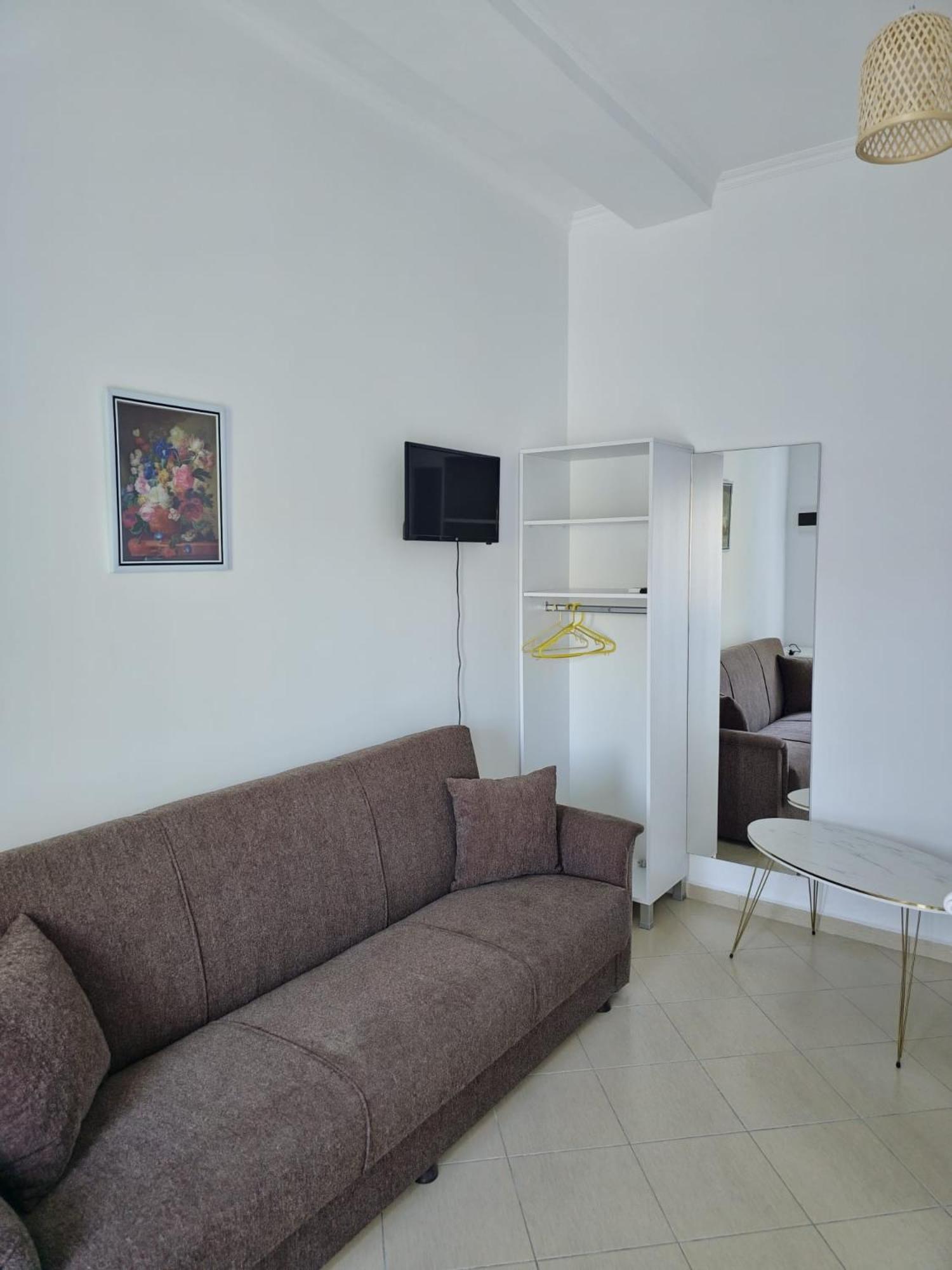 Saranda Landscape Apartment Nivice Bagian luar foto